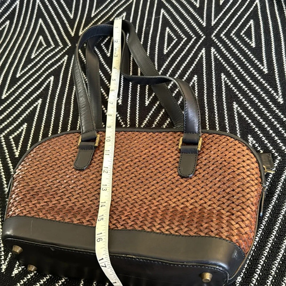 talbots woven leather italian made shoulder bag in chocolate brown and espresso - Picture 7 of 9